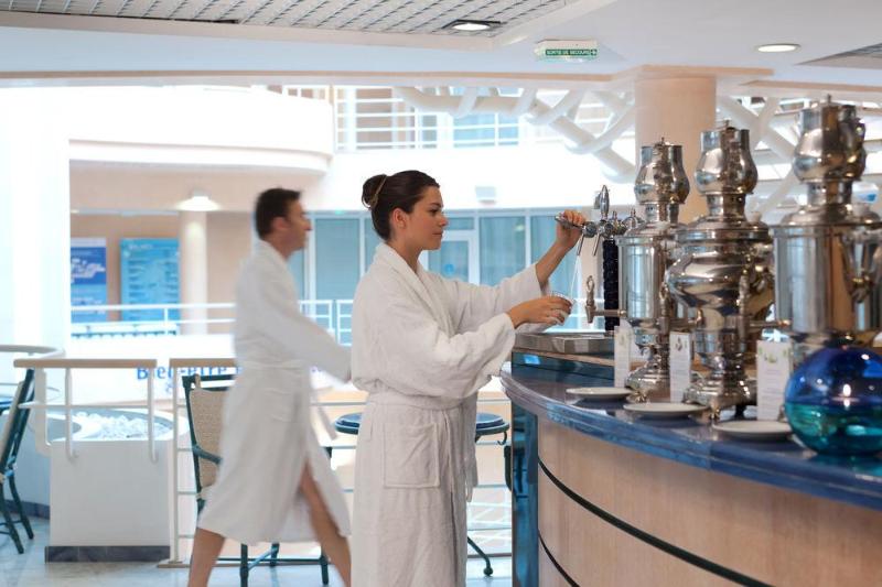 בית מלון כפרי Célestins Spa Thermal & Hôtel By Vy Resort