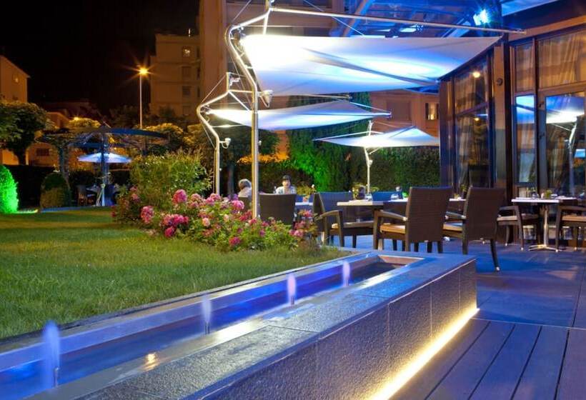 酒店 Warwick Reine Astrid  Lyon