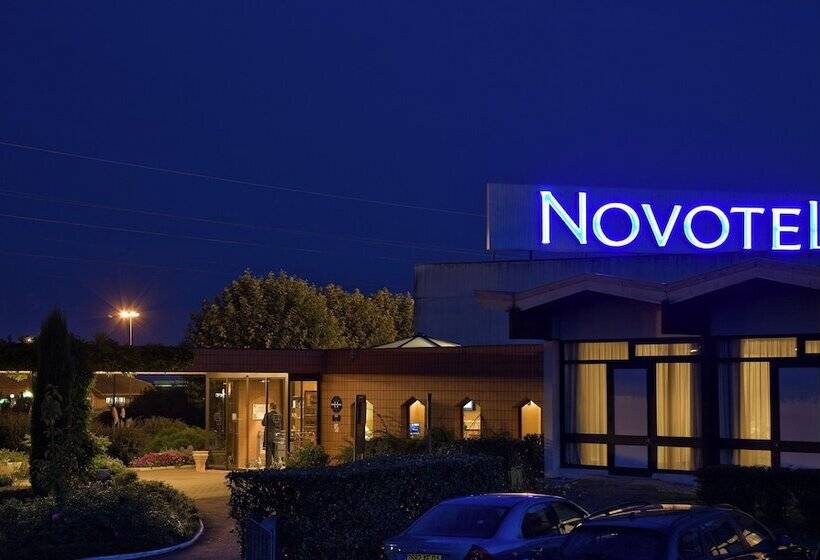 Novotel Mâcon Nord Autoroute Du Soleil