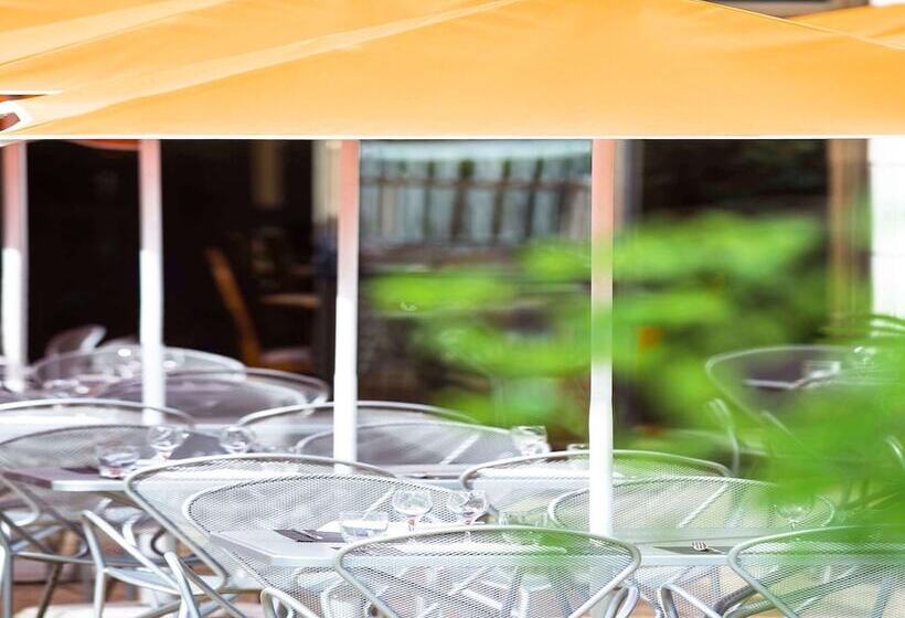 Novotel Mâcon Nord Autoroute Du Soleil