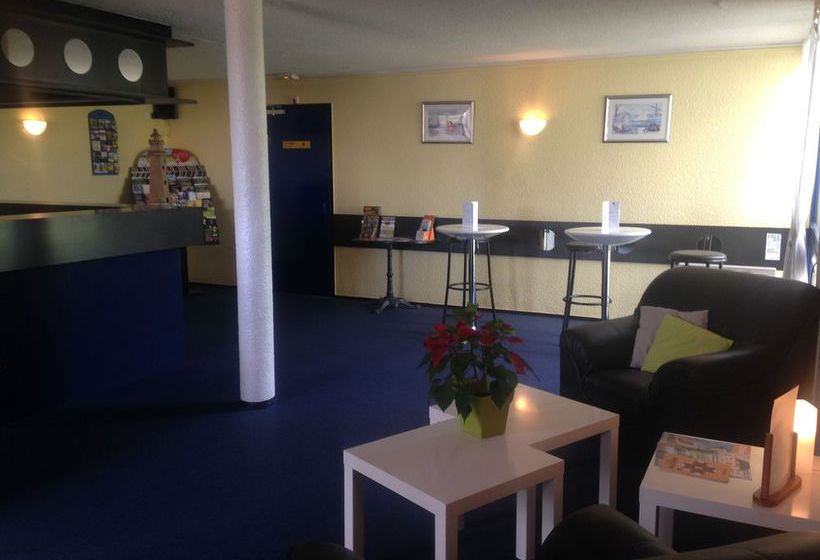 Отель Stars Dijon Sud