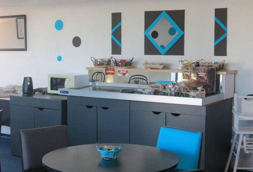 Отель Stars Dijon Sud