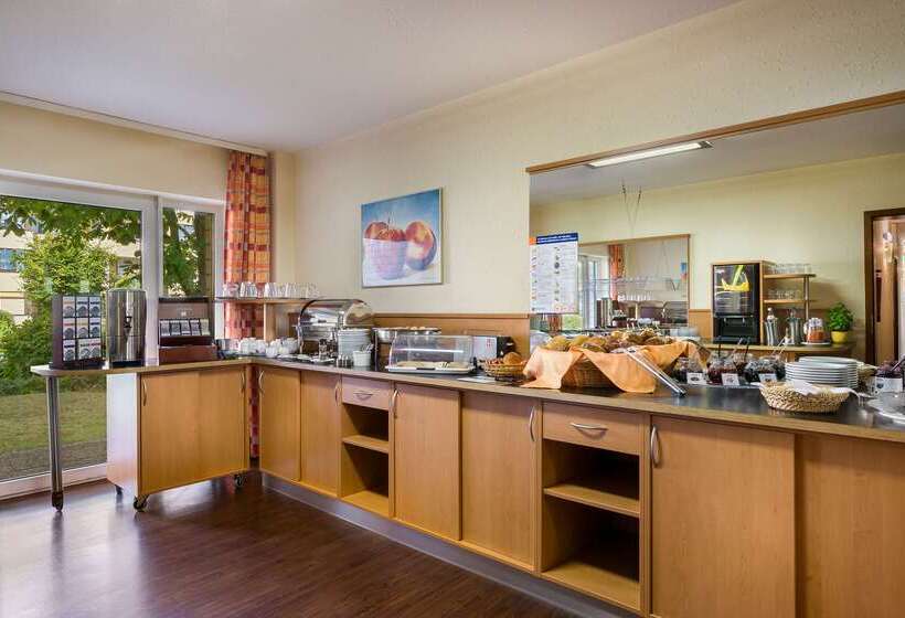 هتل Acora Bonn Living The City