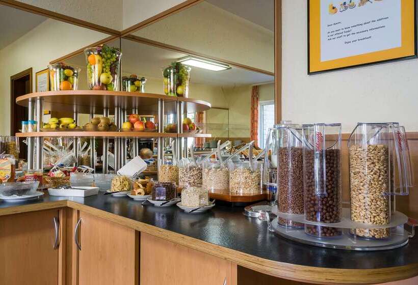 هتل Acora Bonn Living The City