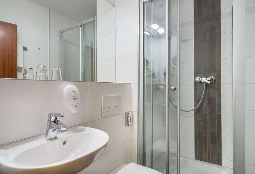 בית מלון כפרי Acora Bonn Living The City