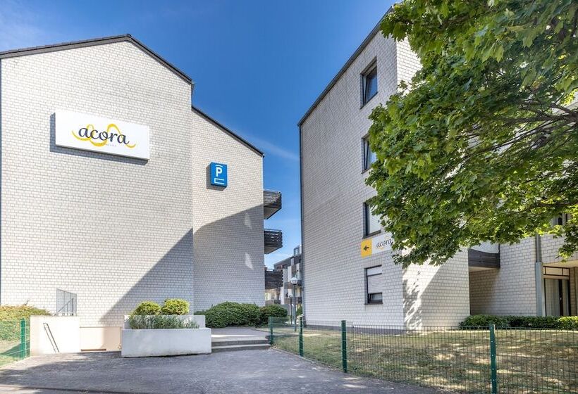 בית מלון כפרי Acora Bonn Living The City