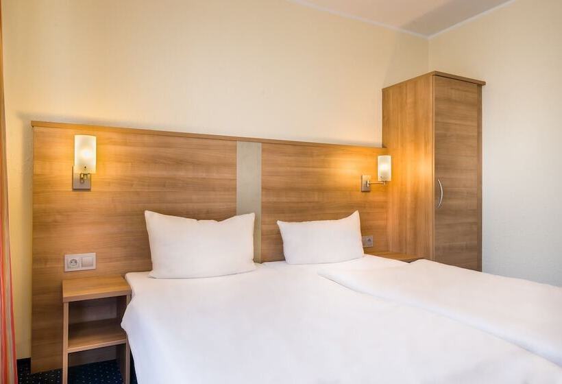 בית מלון כפרי Acora Bonn Living The City