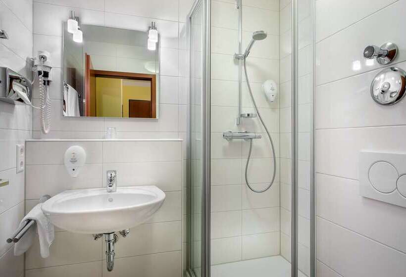 هتل Acora Karlsruhe Zentrum Living The City