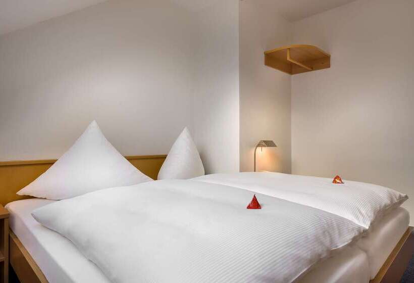 هتل Acora Karlsruhe Zentrum Living The City