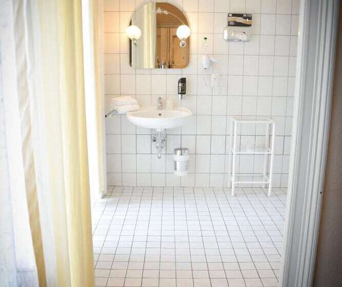 ホテル Am Landeshaus