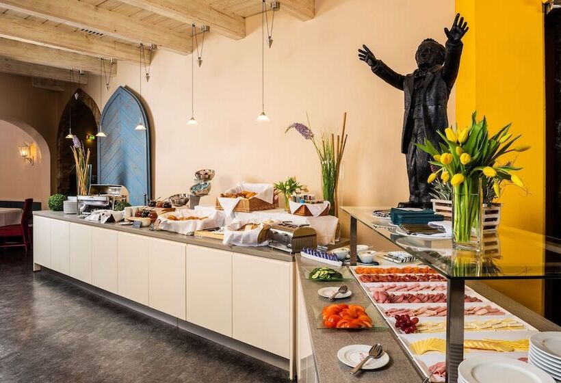 Arvena Kongress Hotel   Hotel In Der Wagnerstadt