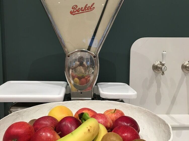 هتل De Verdun 1882, Bw Signature Collection