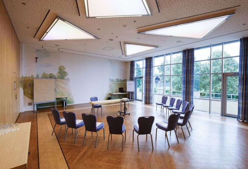 Отель Bayerischer Hof Miesbach, Bw Premier Collection