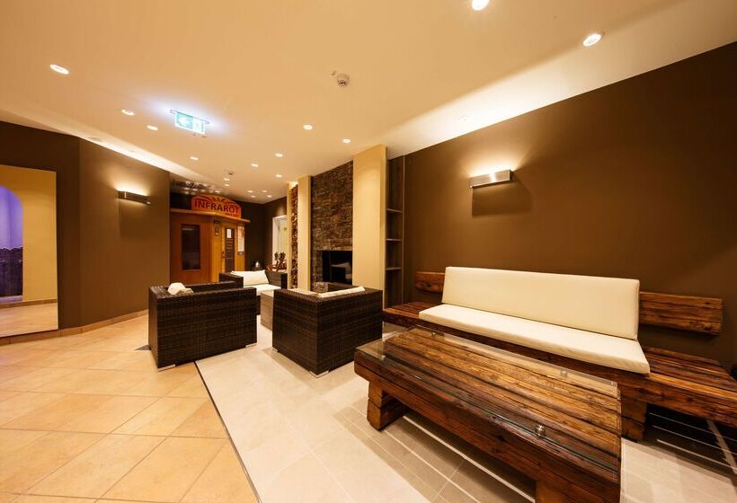 Отель Bayerischer Hof Miesbach, Bw Premier Collection