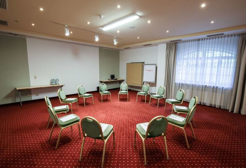 Отель Bayerischer Hof Miesbach, Bw Premier Collection