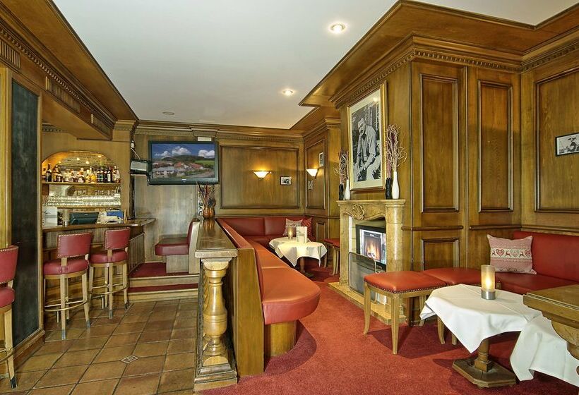 Отель Bayerischer Hof Miesbach, Bw Premier Collection