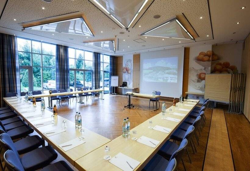 Отель Bayerischer Hof Miesbach, Bw Premier Collection