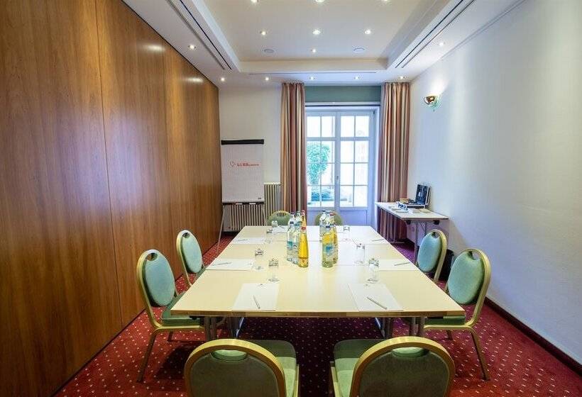 Отель Bayerischer Hof Miesbach, Bw Premier Collection