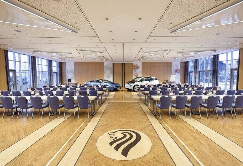 Отель Bayerischer Hof Miesbach, Bw Premier Collection