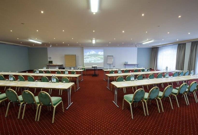 Отель Bayerischer Hof Miesbach, Bw Premier Collection