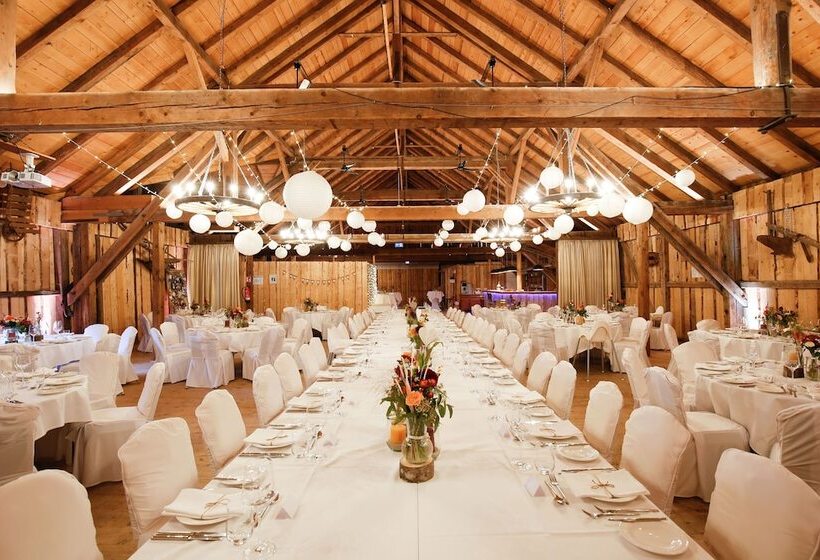 Отель Bayerischer Hof Miesbach, Bw Premier Collection