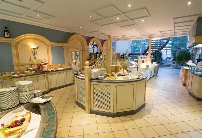 Отель Bayerischer Hof Miesbach, Bw Premier Collection