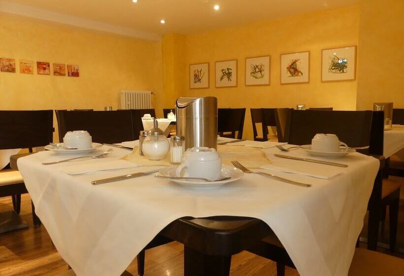 فندق Callas  Am Dom