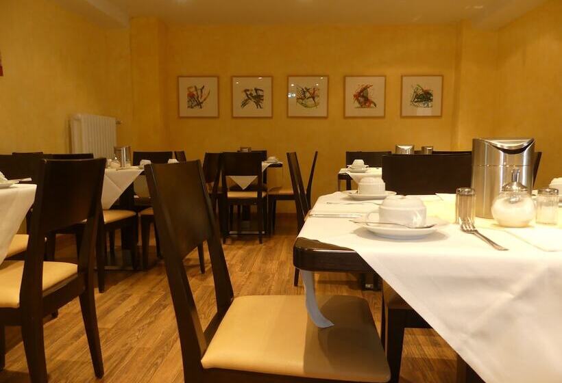 فندق Callas  Am Dom