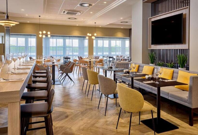 酒店 Courtyard By Marriott Magdeburg