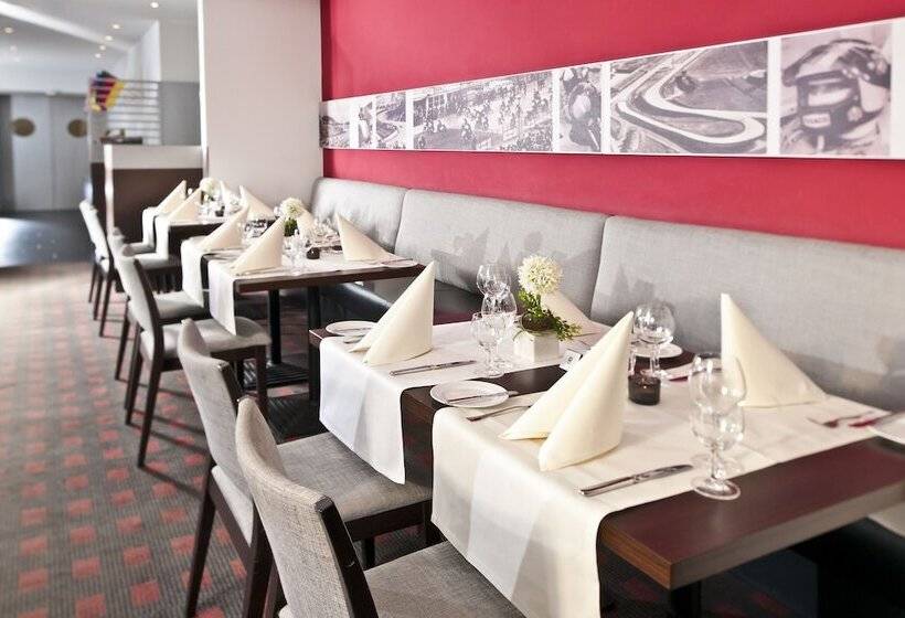 בית מלון כפרי Dorint Am Nürburgring Hocheifel