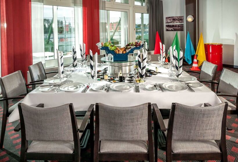 ホテル Dorint Am Nürburgring Hocheifel