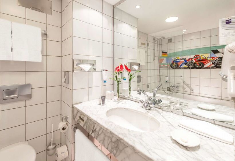 ホテル Dorint Am Nürburgring Hocheifel