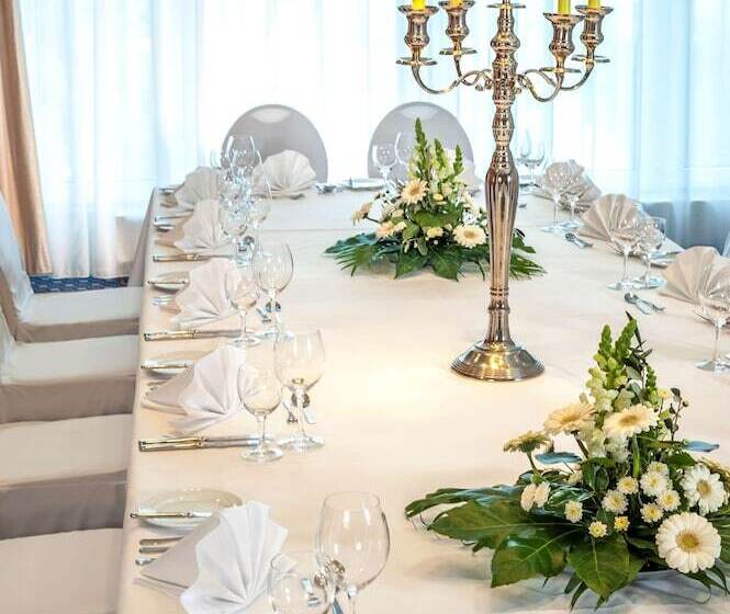 ホテル Dorint Am Nürburgring Hocheifel