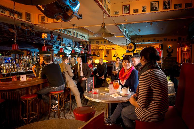 בית מלון כפרי Dorint Charlottenhof Halle