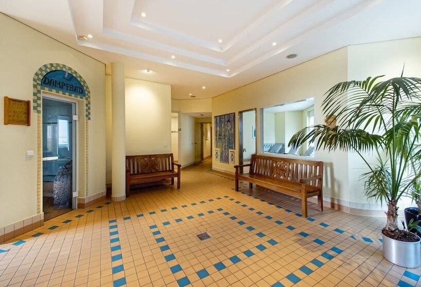 בית מלון כפרי Dorint Charlottenhof Halle