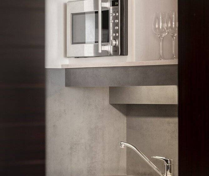 호텔 Four Points By Sheraton Munich Arabellapark