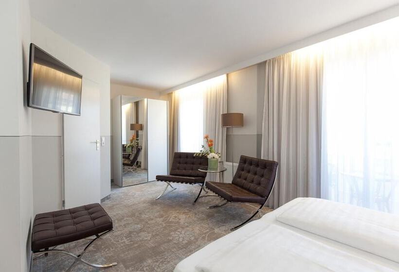 Отель Franziskaner