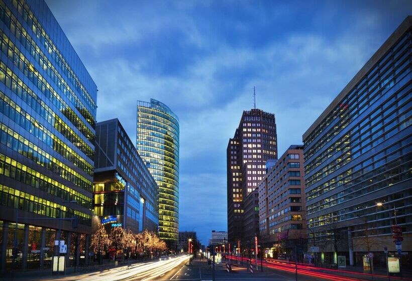 هتل Grand Hyatt Berlin