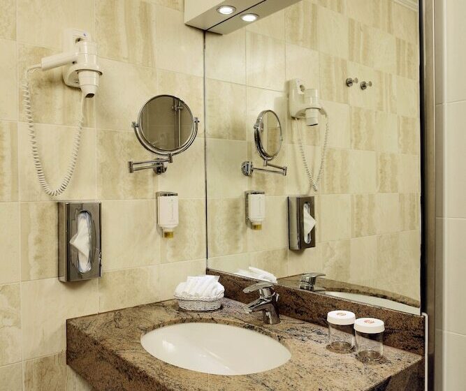 H4 Hotel Frankfurt Messe