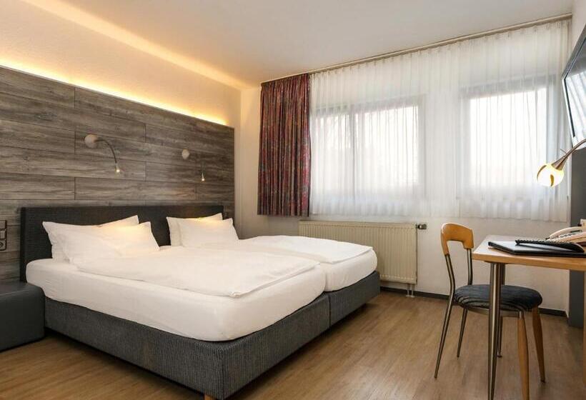 Отель & Wirtshaus Hansen