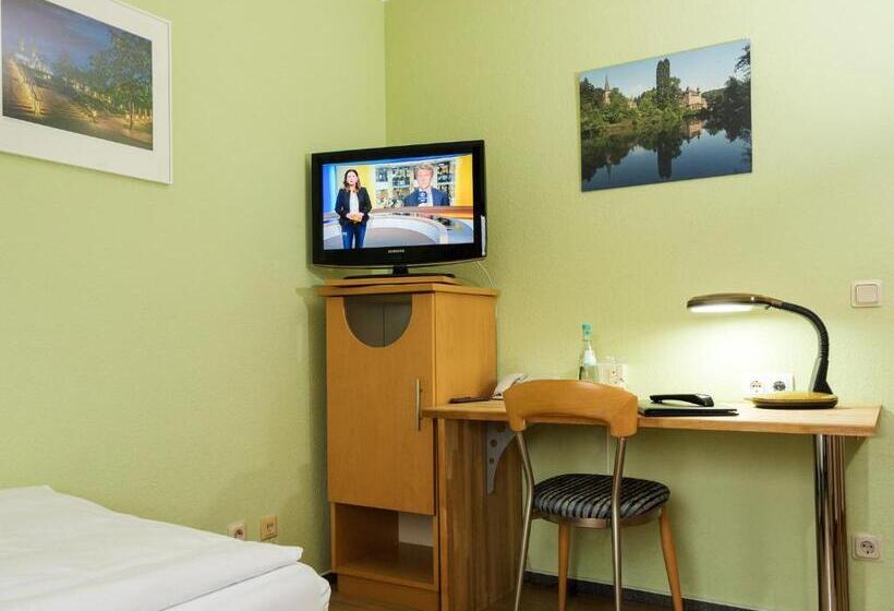 Отель & Wirtshaus Hansen