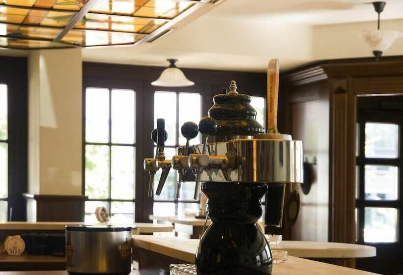 Отель & Wirtshaus Hansen