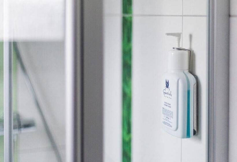 酒店 & Wirtshaus Hansen