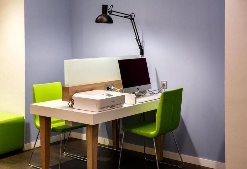Holiday Inn Dresden - City South, an IHG hotel