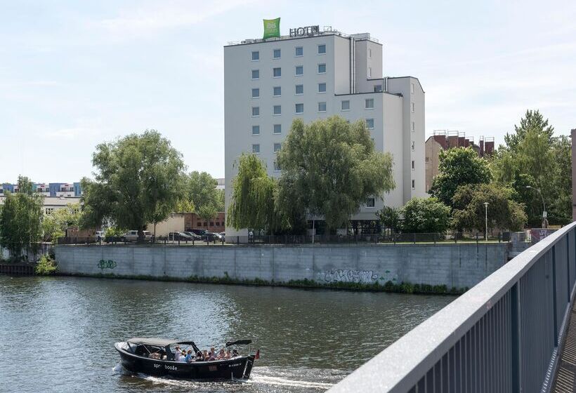 هتل Ibis Styles Berlin Treptow