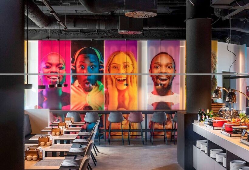 هتل Ibis Styles Berlin Treptow