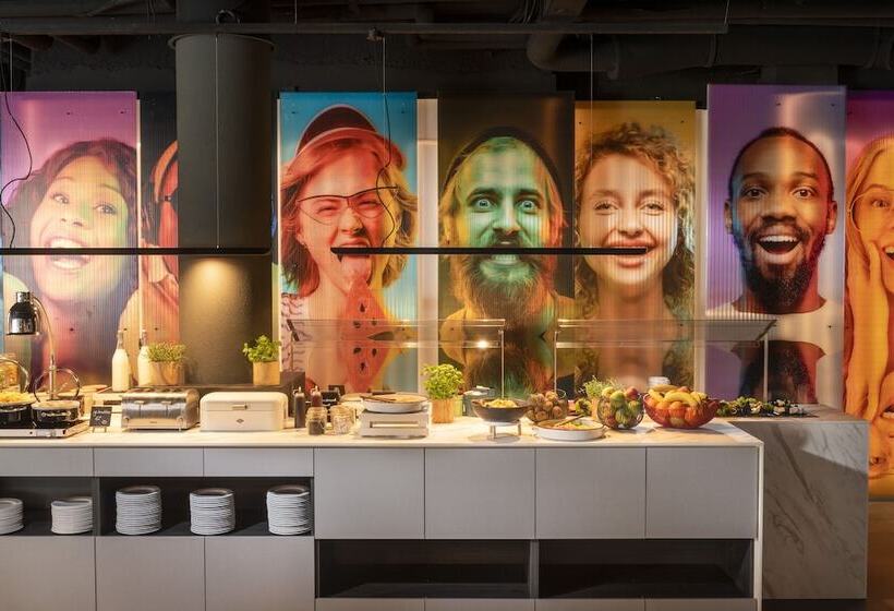 هتل Ibis Styles Berlin Treptow