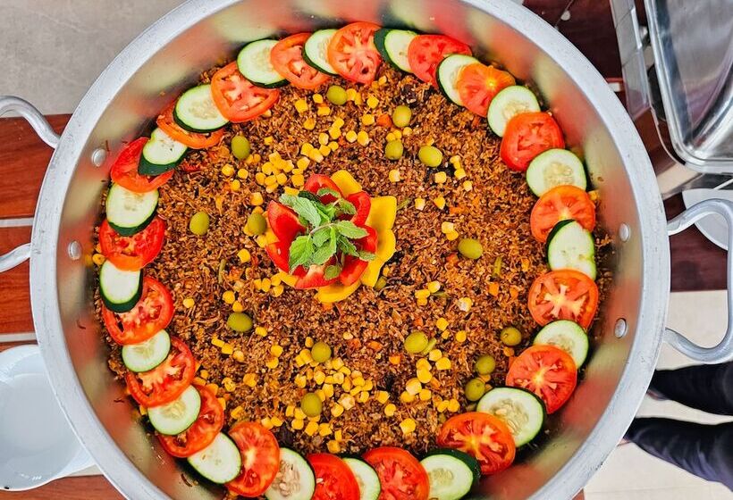 هتل Kombo Beach Resort