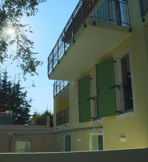 酒店 La Bastide De L'oliveraie