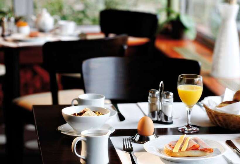 Leonardo Inn Hotel Hamburg Airport